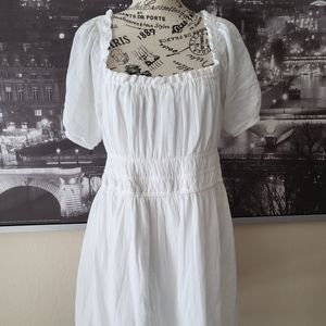 Junior's white Summer dress